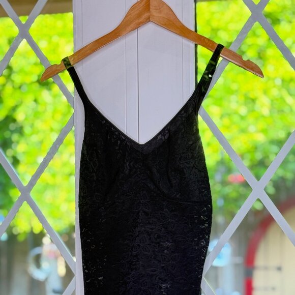 Bali Lace ‘N Smooth Shaping Cami Black Size XL - Picture 4 of 11